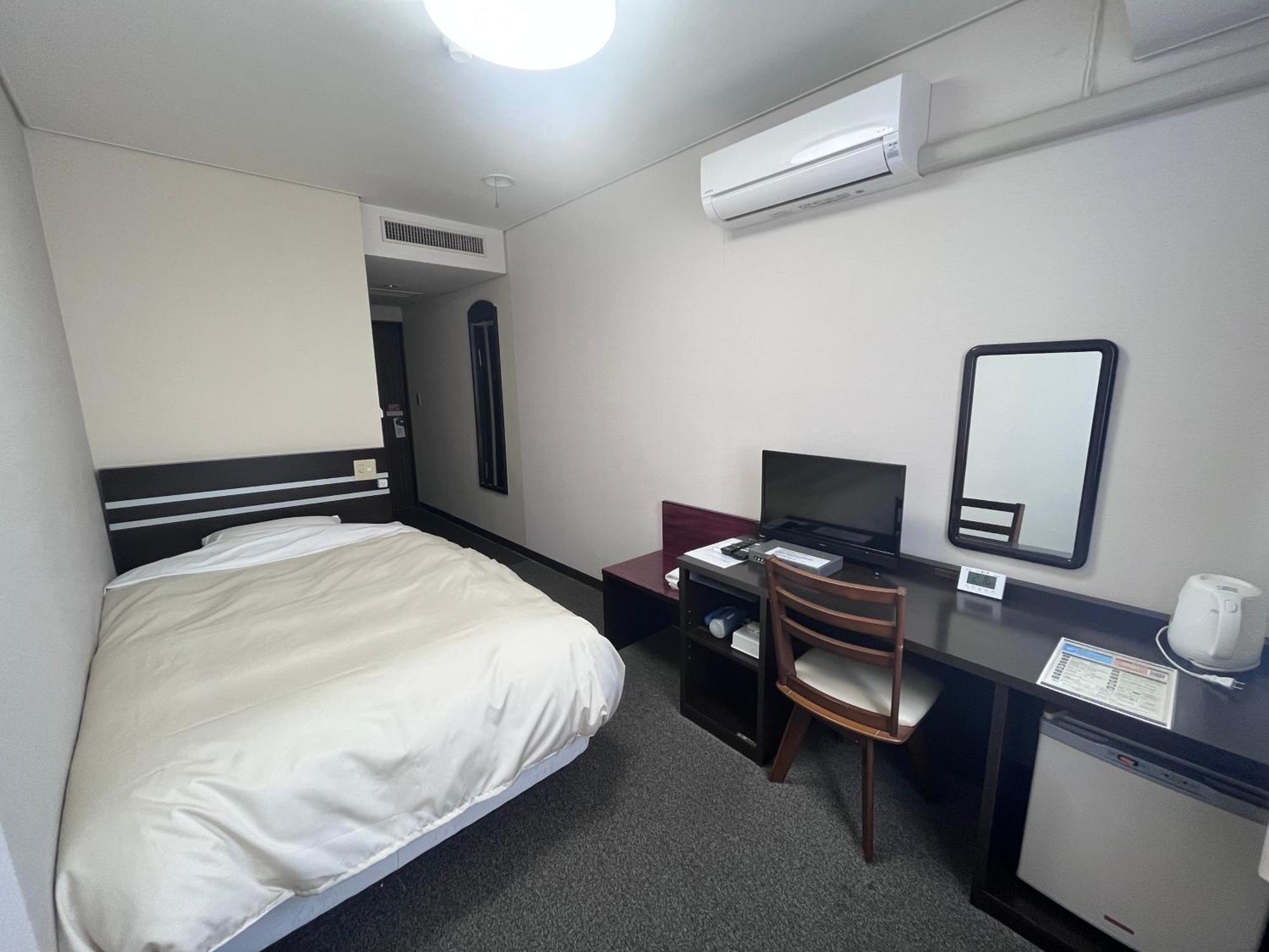 Hotel Crown Hills Фудзиномия Экстерьер фото