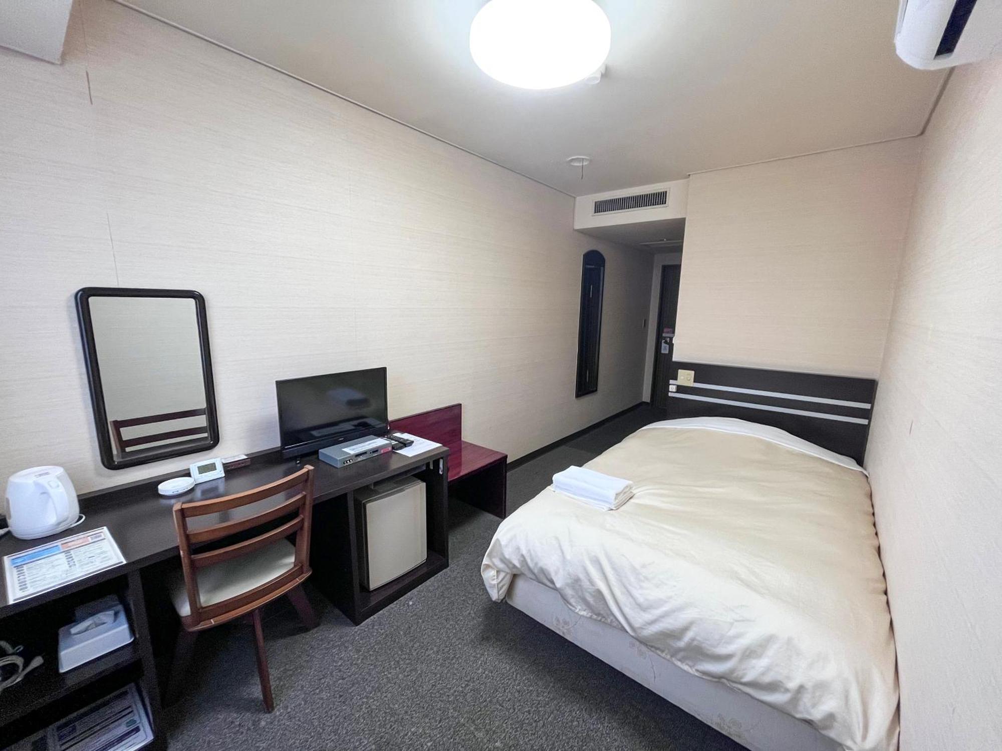 Hotel Crown Hills Фудзиномия Экстерьер фото